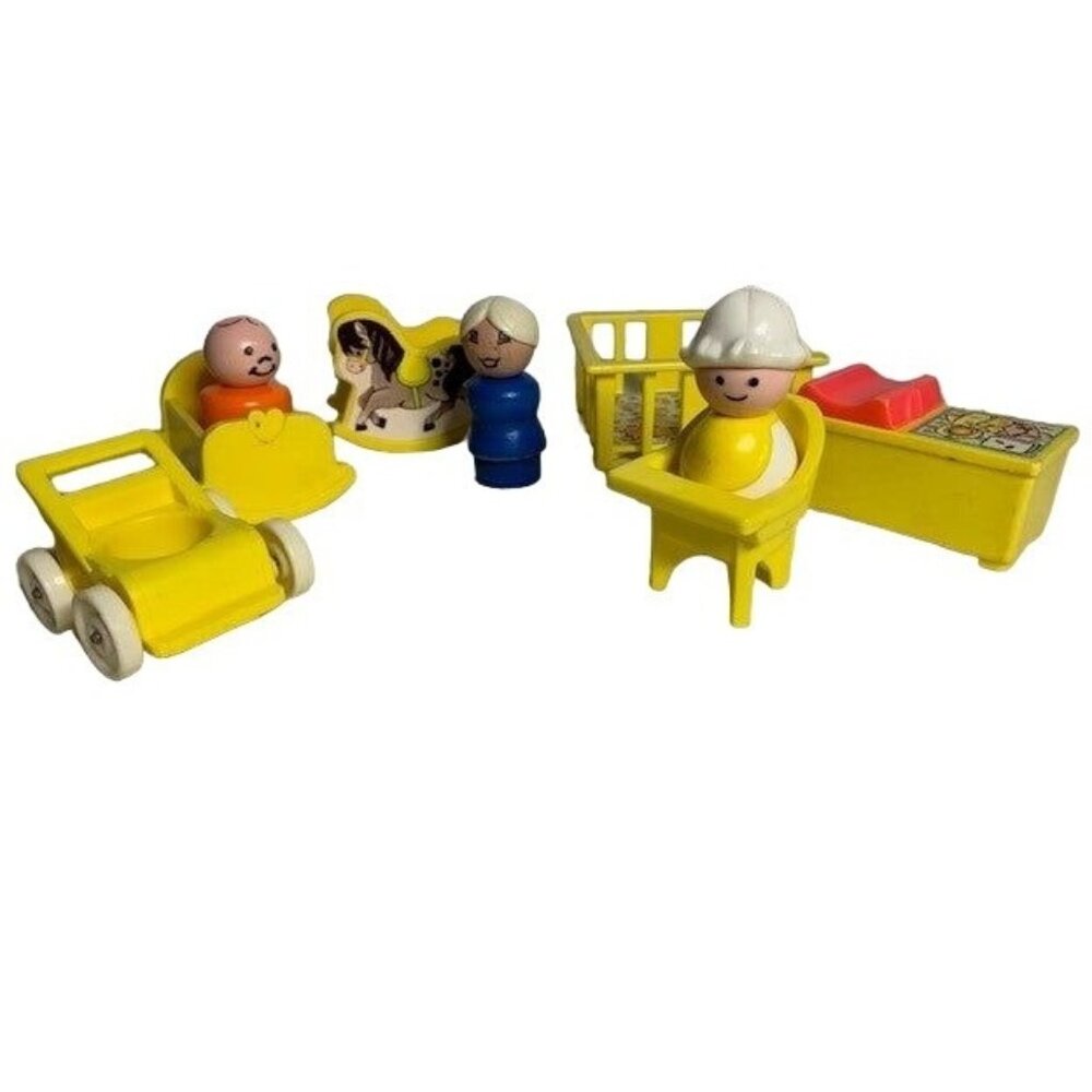 Fisher-Price Little People Yellow Baby Room Set & Figures Vintage 1970s Toy Lot